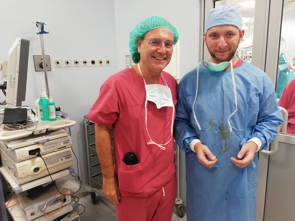 Wojewódzki Szpital Zespolony w Białymstoku nowym ośrodkiem wszczepiającym hydrauliczny sztuczny zwieracz cewki moczowej AMS800!